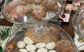 Tribus Boutique Hotel